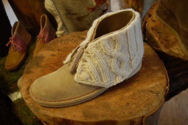 clarks ugg style boots