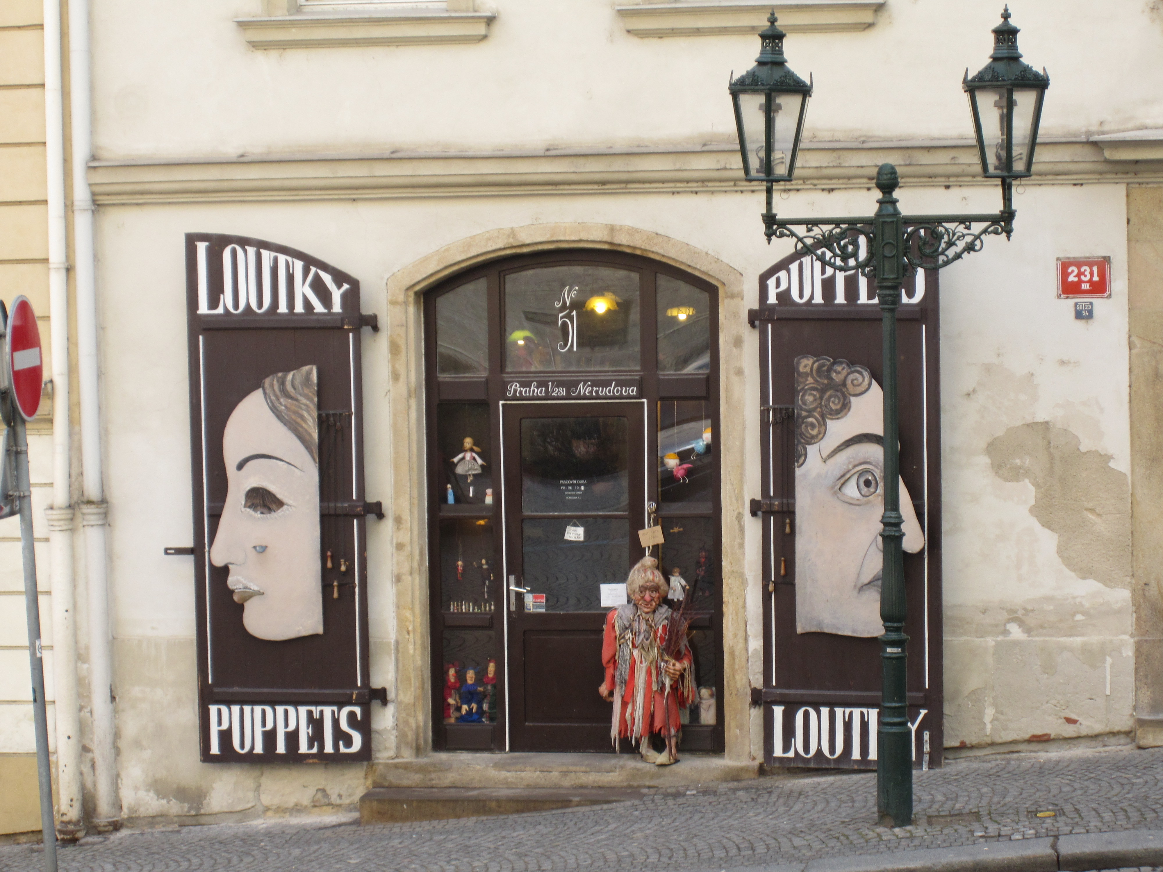 Shop front Prague2